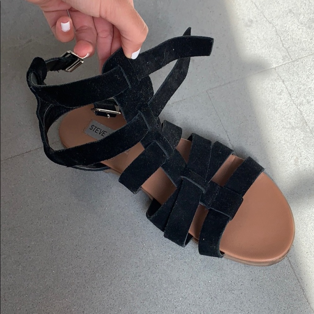 Sandals - Picture 4 of 4